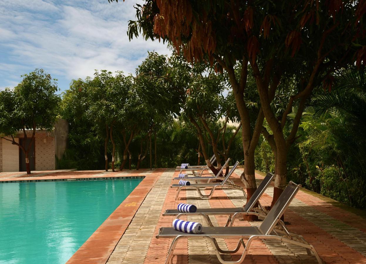 Sarovar Portico Sasangir Sasan Gir Exterior photo
