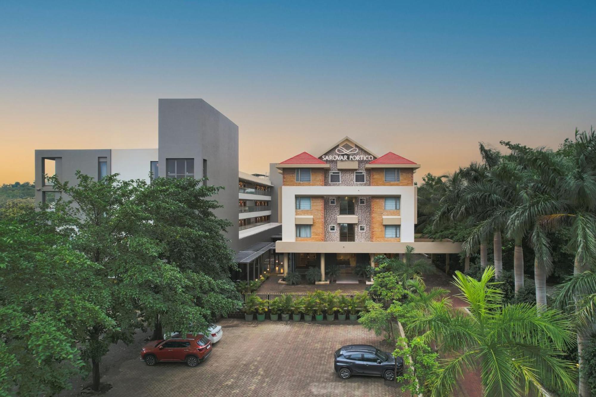 Sarovar Portico Sasangir Sasan Gir Exterior photo