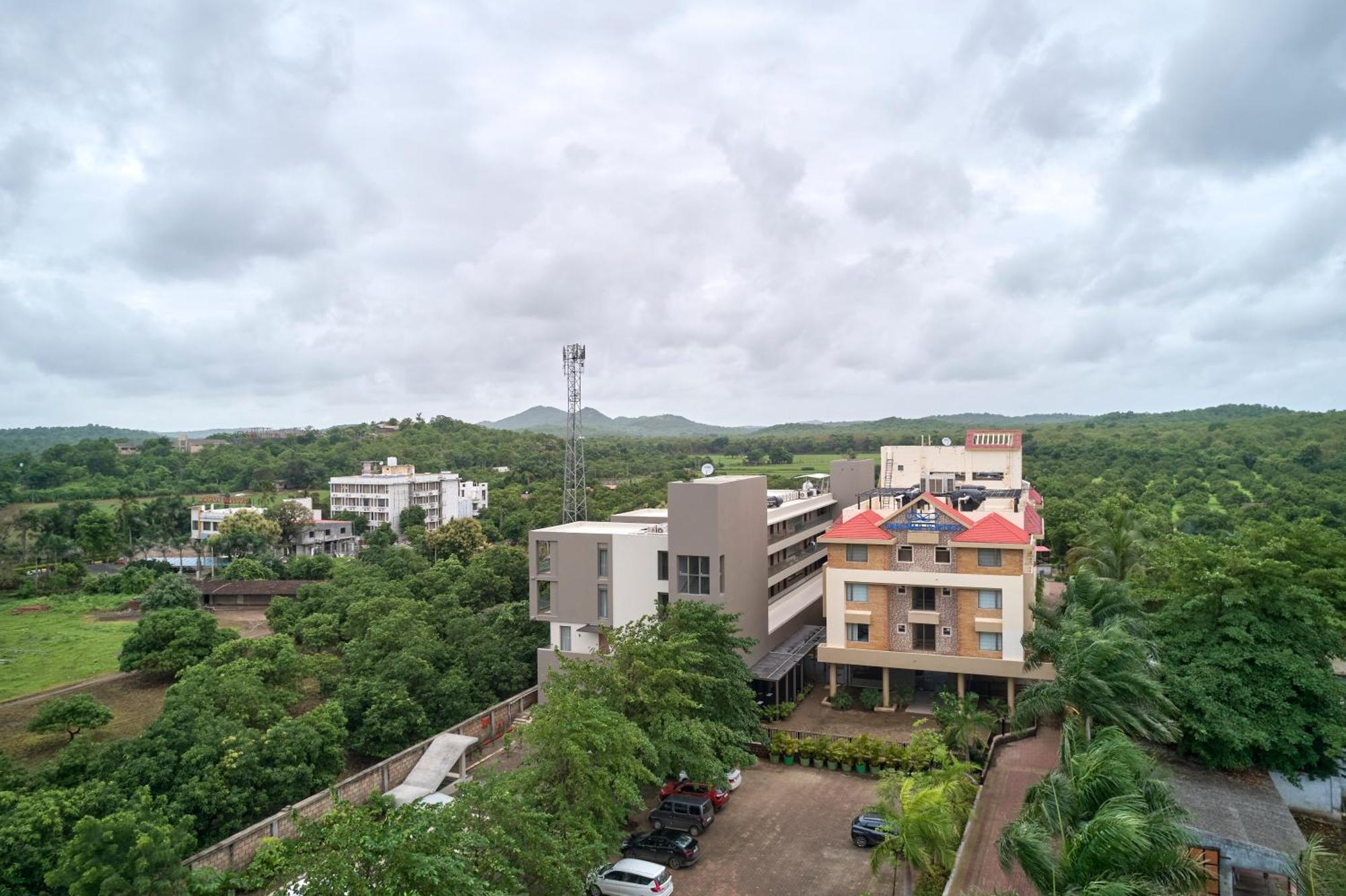 Sarovar Portico Sasangir Sasan Gir Exterior photo