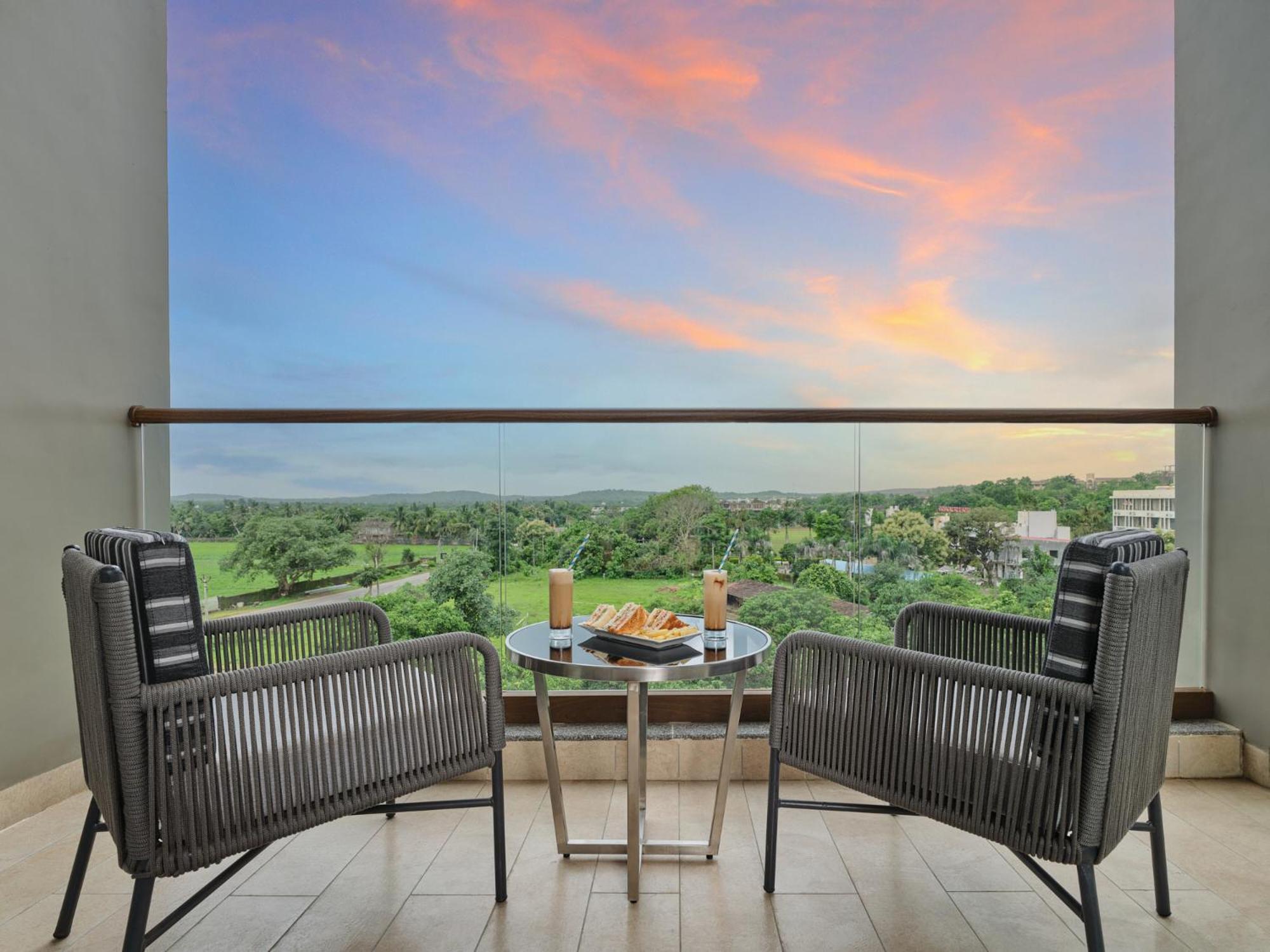 Sarovar Portico Sasangir Sasan Gir Exterior photo